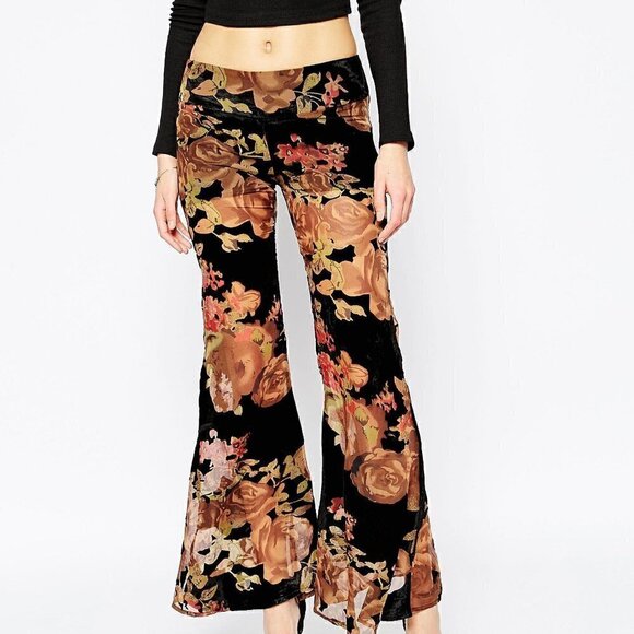 Flynn Skye Pants - Flynn Skye Womens Black Floral Patty Flare Pant